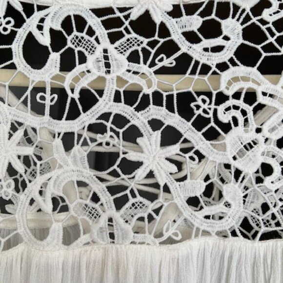 Hollister Blouse White Lace Long-Sleeved - Picture 4 of 6